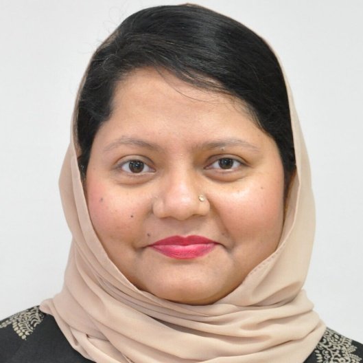 Naima Tanveen, Physiotherapist at HOLOS Integrative Health Centre, Birmingham