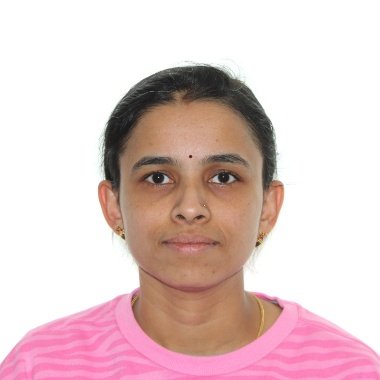 Dr Sujalakshmi Muraleedharan Pillai, Ayurvedic and Holistic Health Practitioner at HOLOS Integrative Health Centre, Birmingham